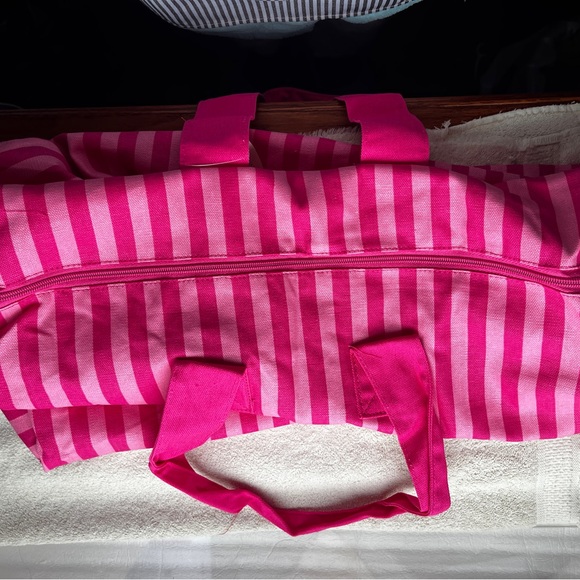 Victoria's Secret Pink Striped Tote Bag with Bold Design - Picture 5 of 8